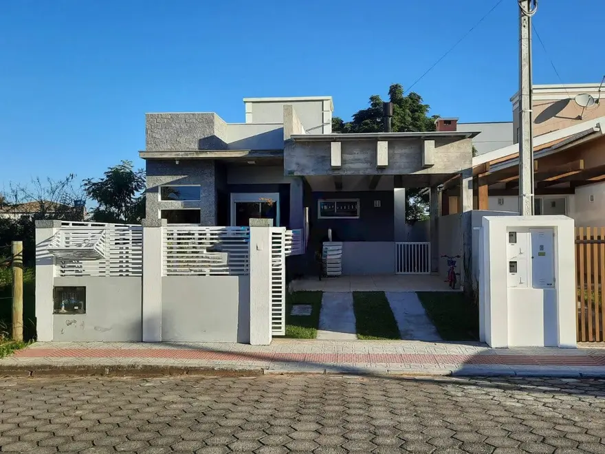 Casa pronta para morar em Garopaba